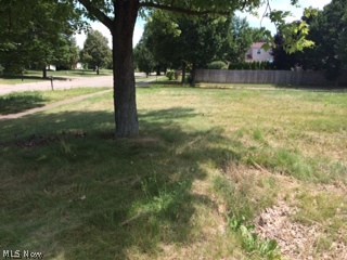 Park Meadows - Land