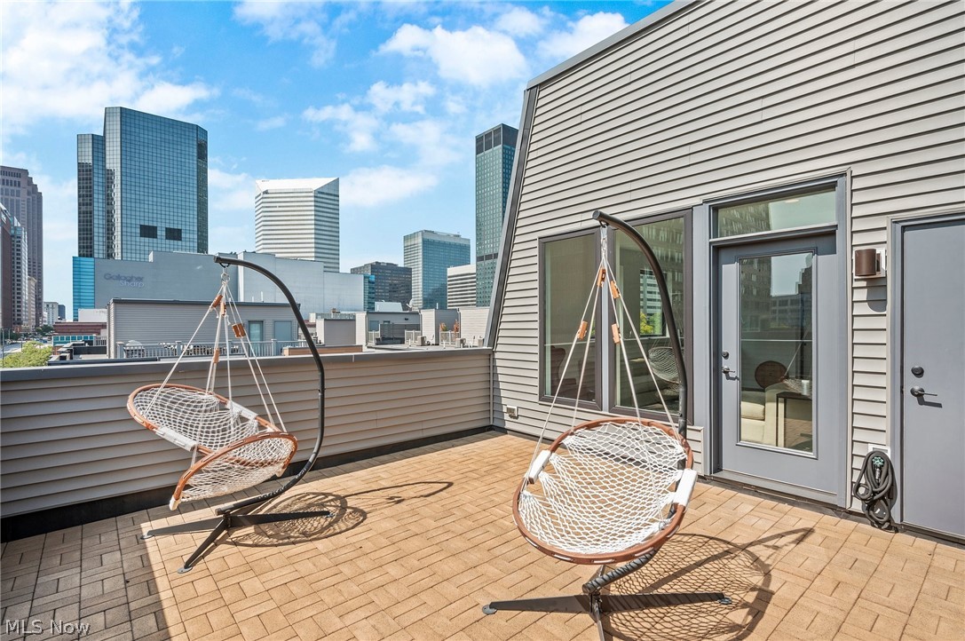 The Avenue - Residential