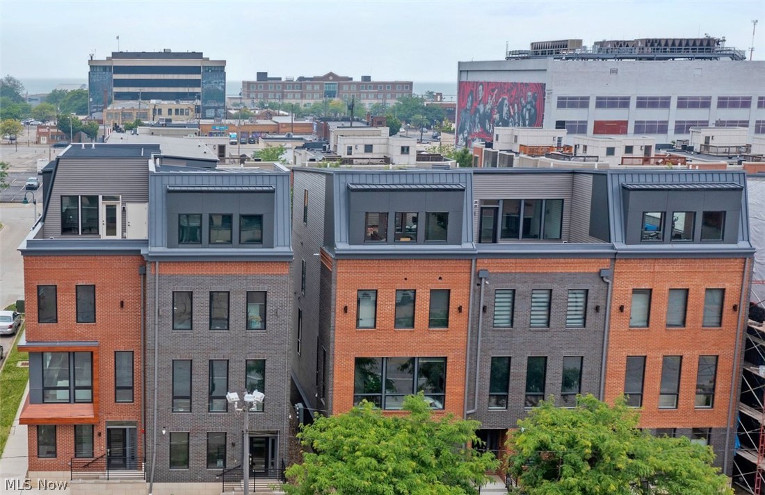 The Avenue - Residential