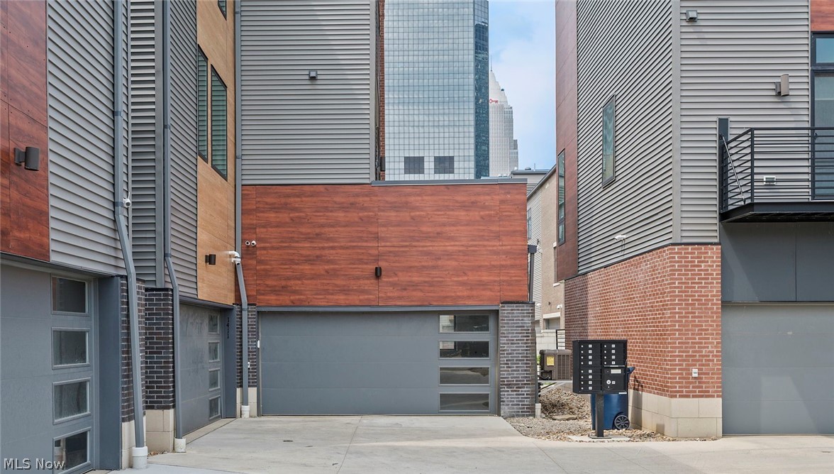 The Avenue - Residential