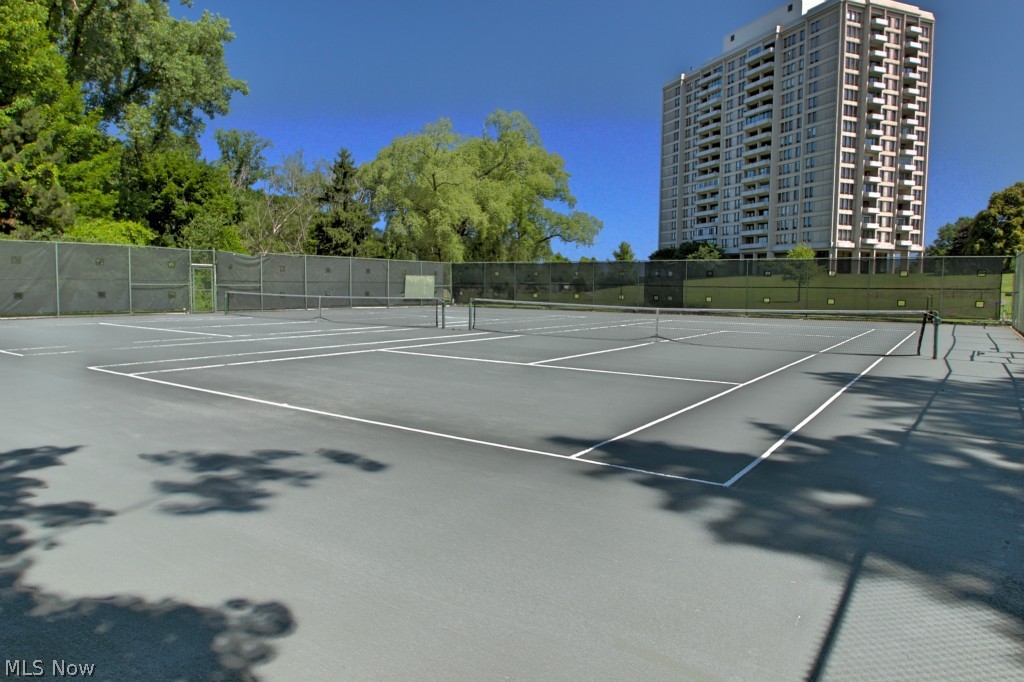 One Bratenahl Place Condo - Residential