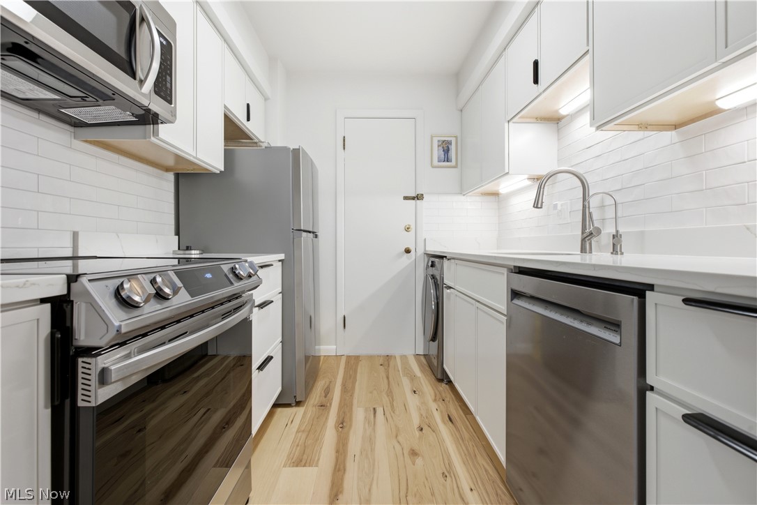 Kenilworth Gardens Condo - Residential