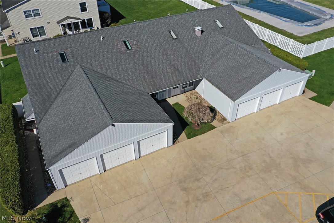 Lake Pointe - Residential