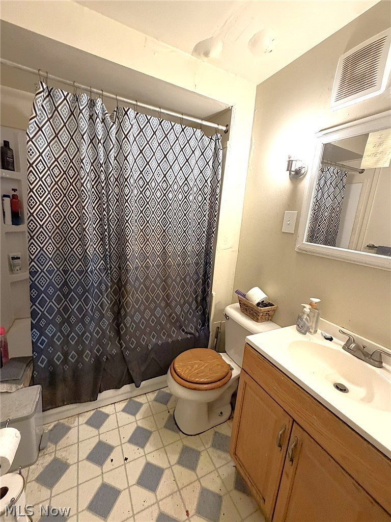 Garfield Blvd - Residential Income