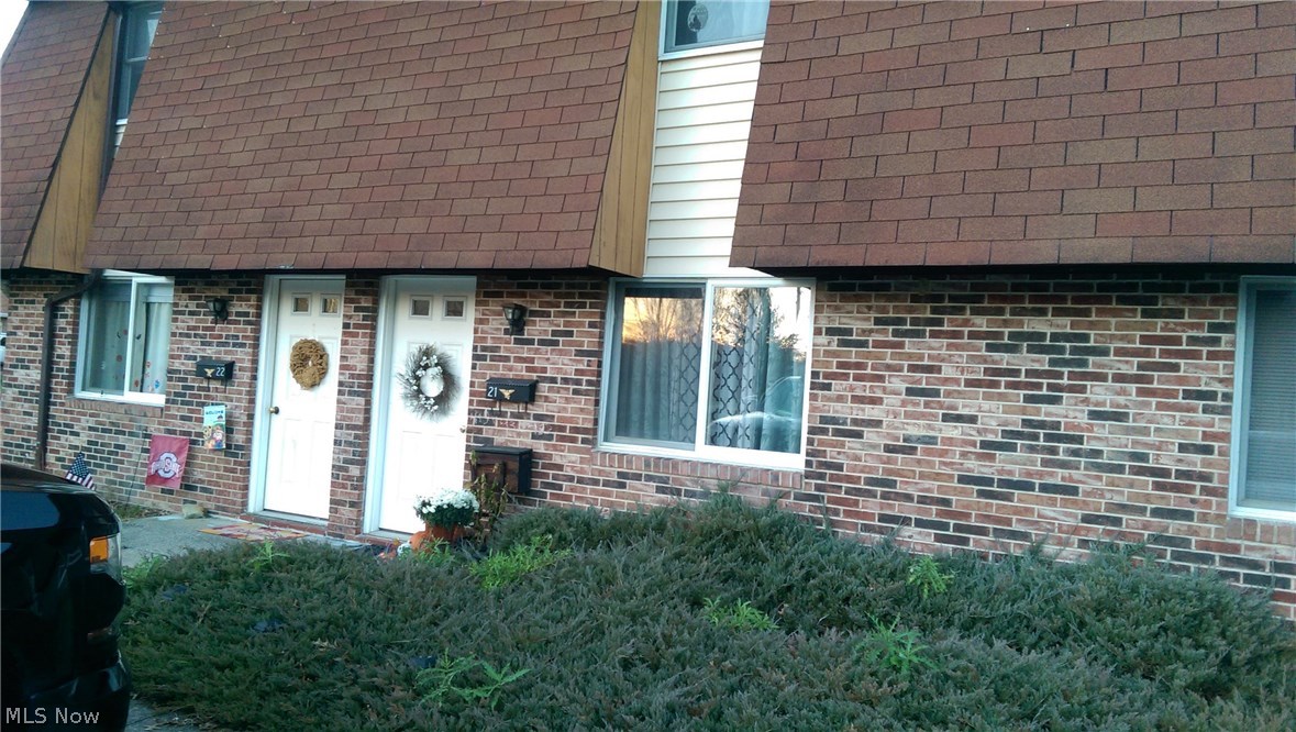 Available for occupancy approx
4/15/20.  End unit at this Garrettsville Townhouse apartment in James S. Garfield School District. 2 bedroom and full bath up, laundry hook ups and 1/2 bath on the main floor with your living room and eat in kitchen. Your dryer hook up is for either gas or electric. You have a rear patio and parking is on the front lot. Village location to be close to amenities. Provided are gas stove, fridge, dishwasher, microwave, and garbage disposal, garbage dumpster, plowing, and mowing. You pay your own gas, electric and water/sewer monthly. Photos may be of a similar unit. Call or email to set up an appt. with some notice.  We do a credit/background check with the application process.