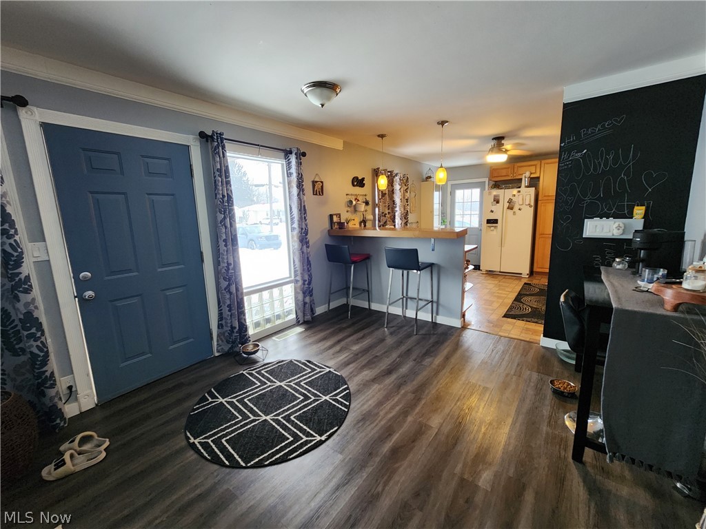 Oakview Manor - Residential