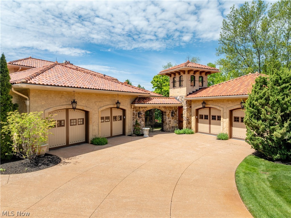 Meadows/Nobles Pond #4 - Residential