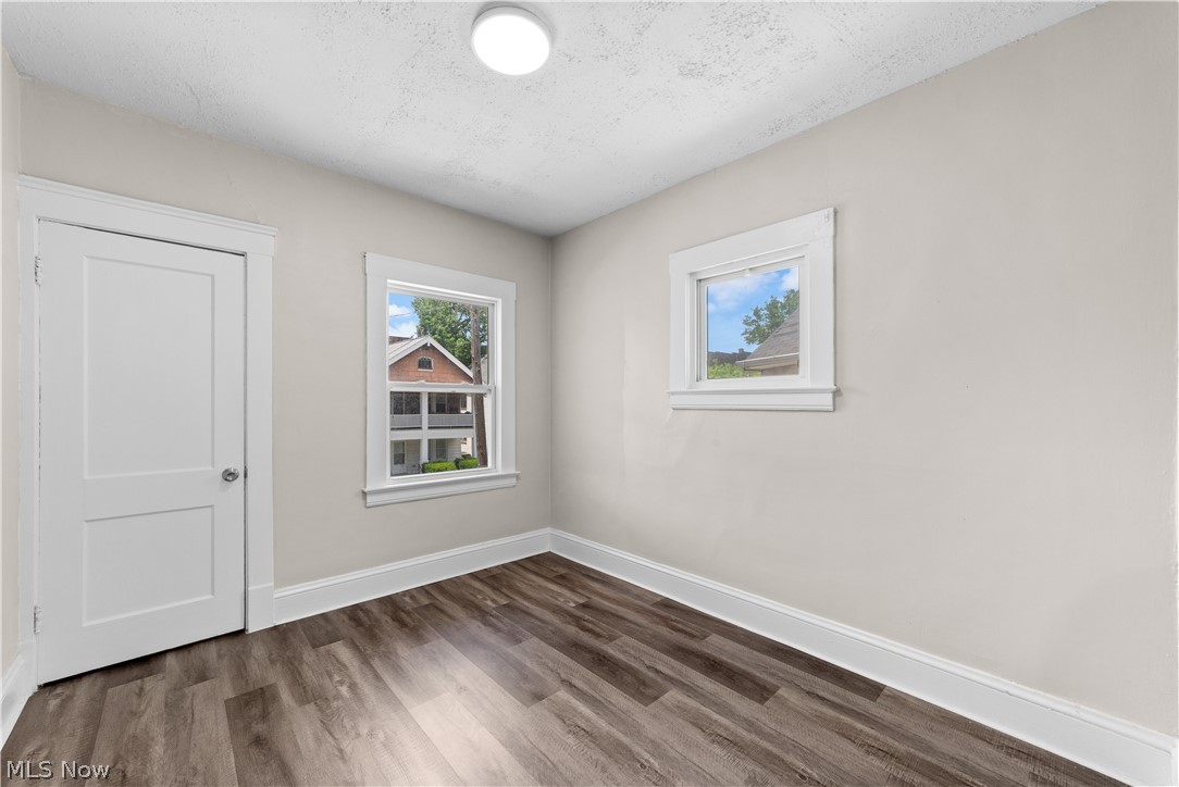Idlewood - Residential Income
