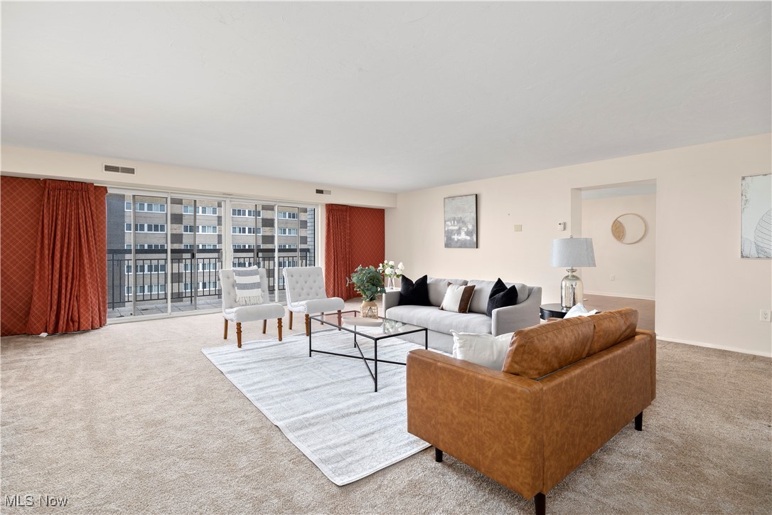 Meridian Condo - Residential