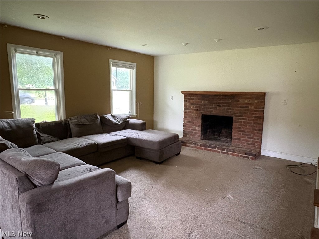 Village/Canfield - Residential
