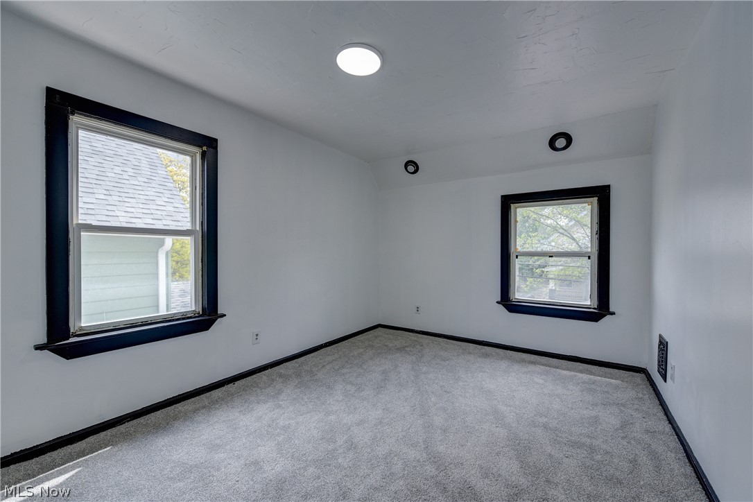 Brooklyn Heights Realty Cos - Residential