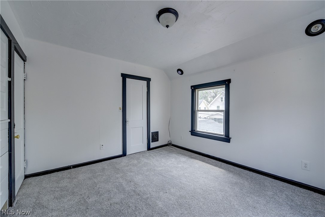 Brooklyn Heights Realty Cos - Residential