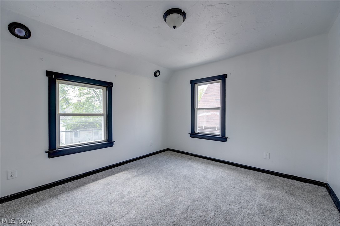 Brooklyn Heights Realty Cos - Residential