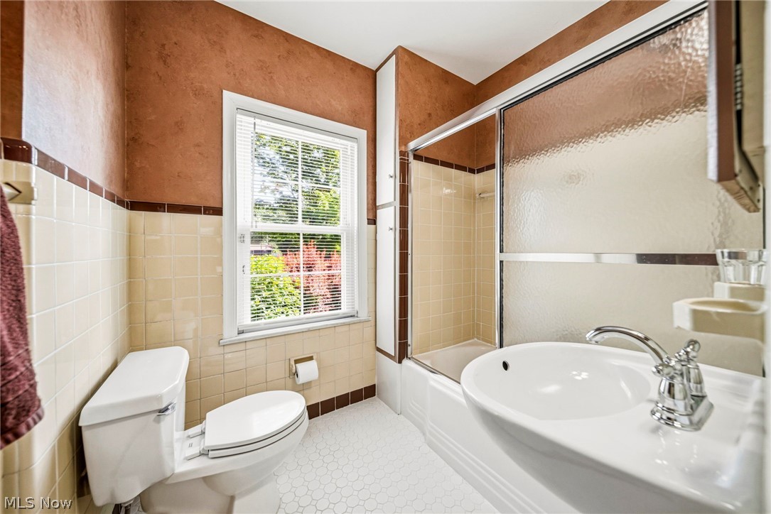Ridgebury Garden Estate - Residential