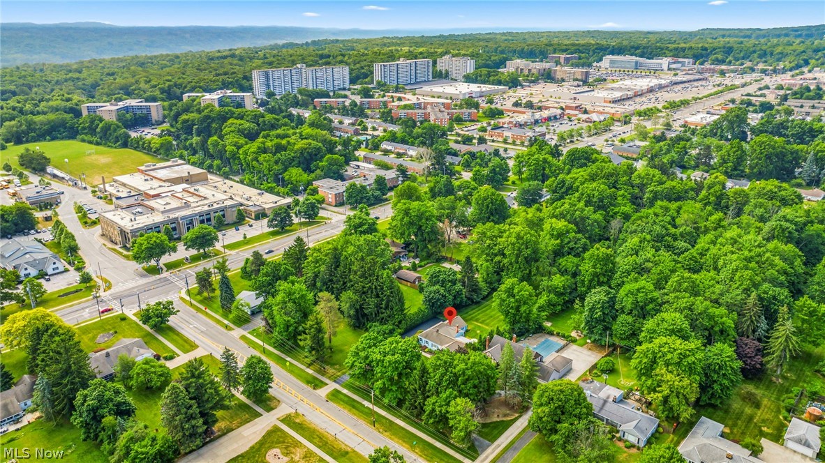 Ridgebury Garden Estate - Residential