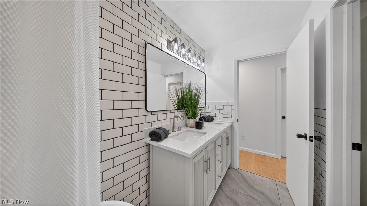 Township/Kirtland 03 - Residential