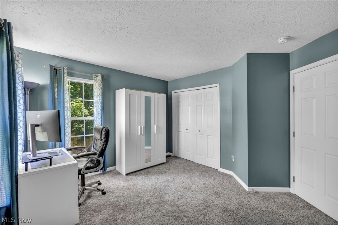 Deerfield Mdws 32 - Residential