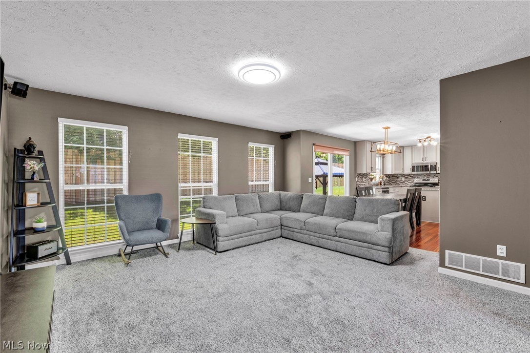Deerfield Mdws 32 - Residential