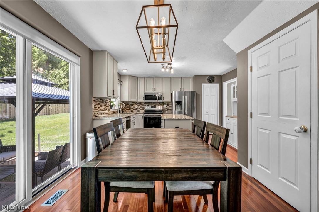 Deerfield Mdws 32 - Residential