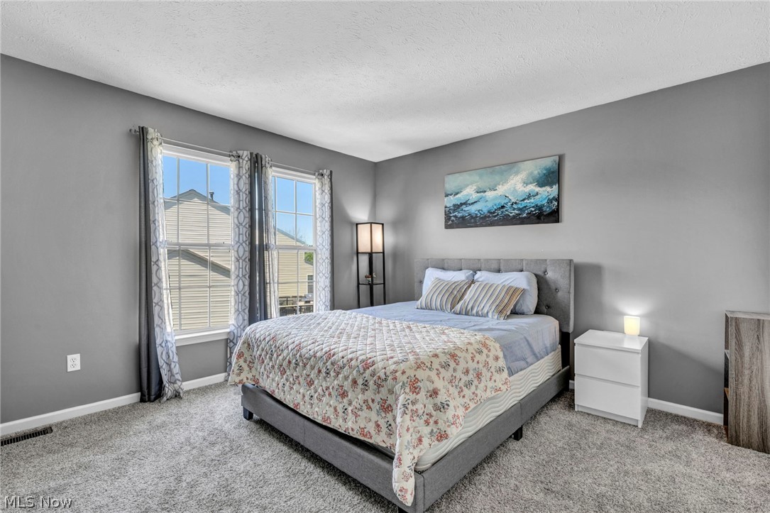 Deerfield Mdws 32 - Residential