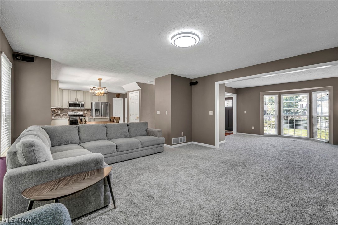 Deerfield Mdws 32 - Residential