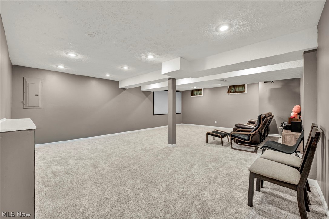 Deerfield Mdws 32 - Residential