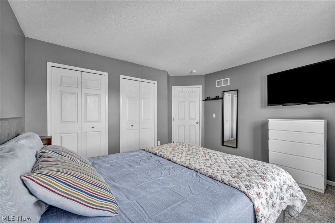 Deerfield Mdws 32 - Residential