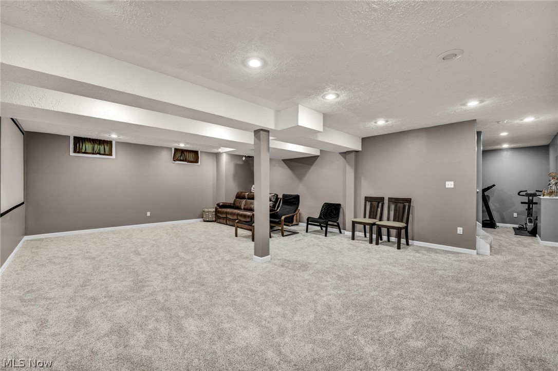 Deerfield Mdws 32 - Residential