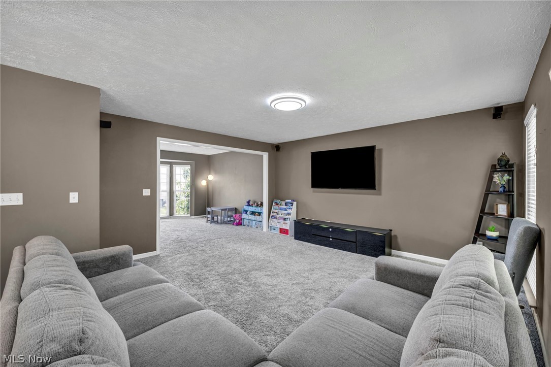 Deerfield Mdws 32 - Residential