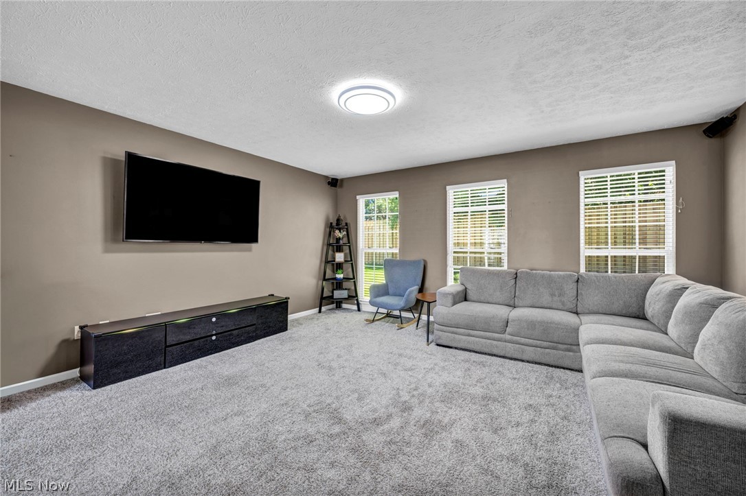 Deerfield Mdws 32 - Residential
