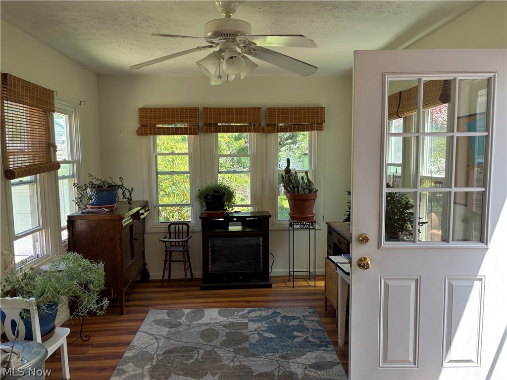 Mayfield/Belvoir Blvd - Residential