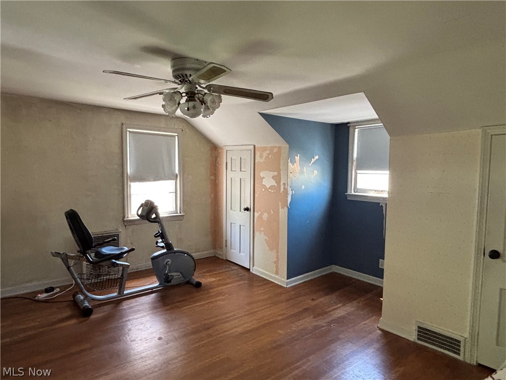 Mayfield/Belvoir Blvd - Residential
