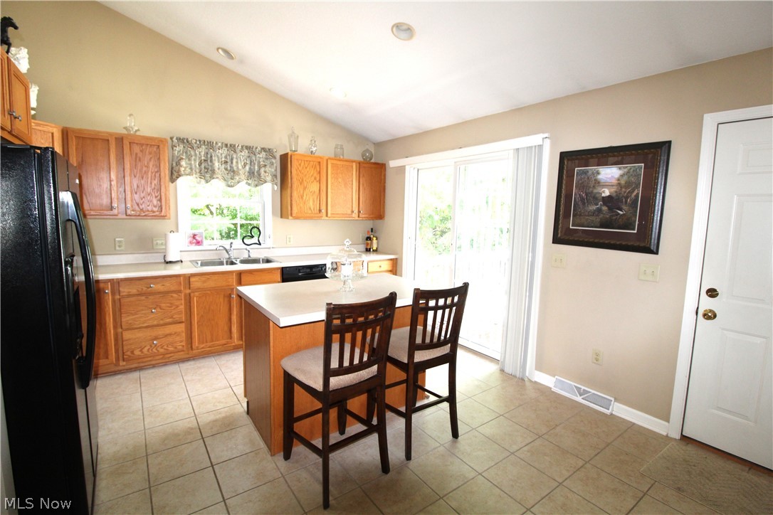 Hedgerow Condos - Residential