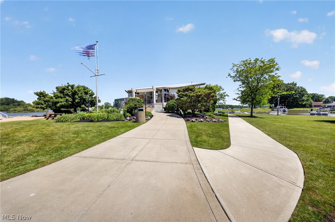 Aurora Shores Condo - Residential