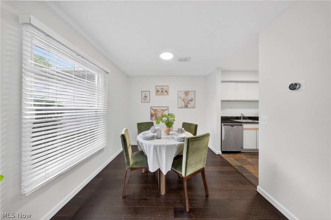 Aurora Shores Condo - Residential