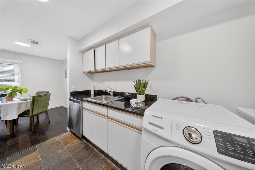 Aurora Shores Condo - Residential