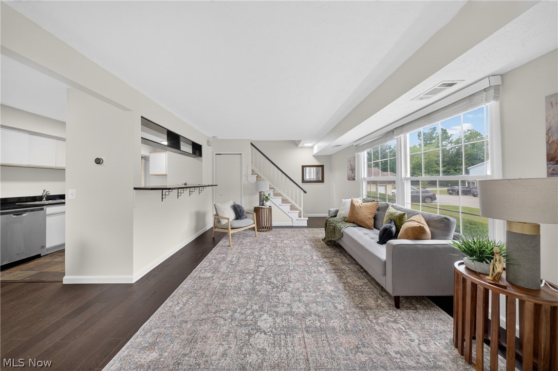 Aurora Shores Condo - Residential