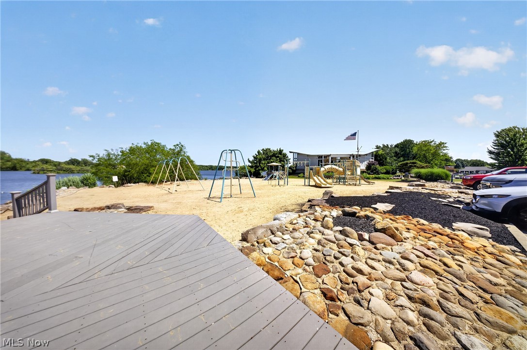 Aurora Shores Condo - Residential