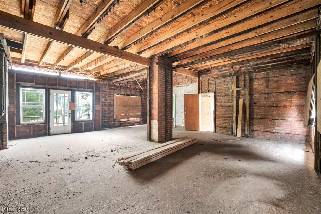 Glenhaven - Commercial Sale