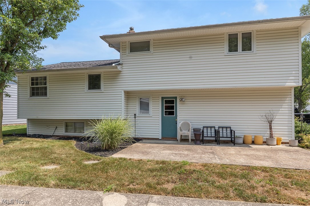 Bedford Colony Club Apts - Residential