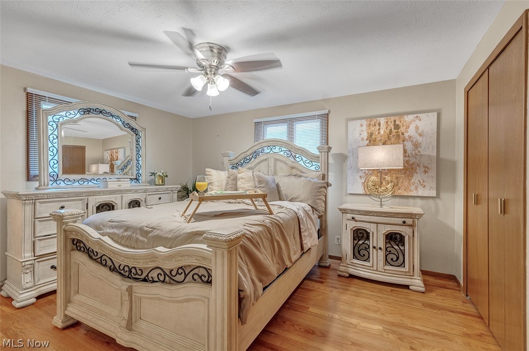 Bedford Colony Club Apts - Residential