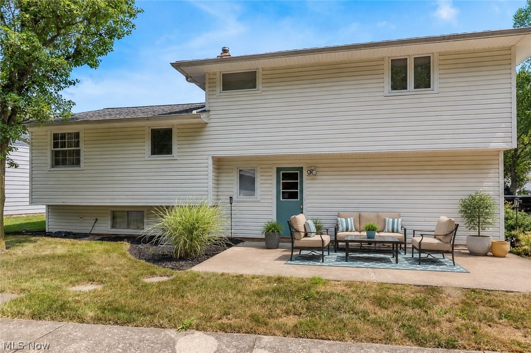 Bedford Colony Club Apts - Residential