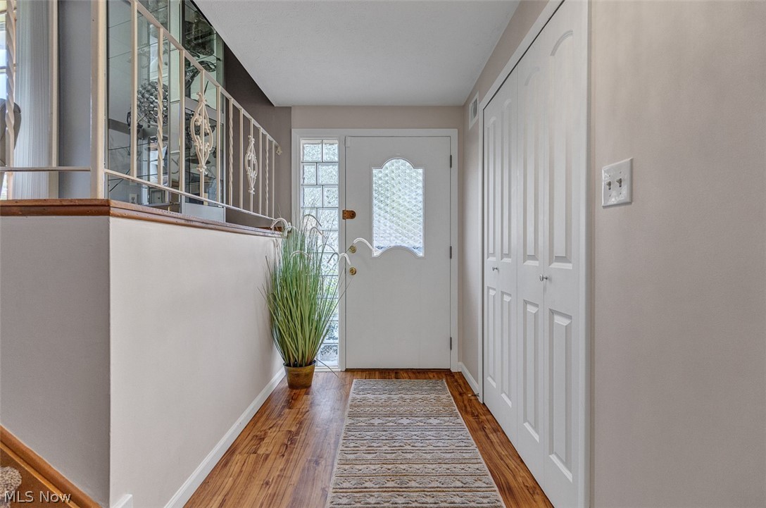 Bedford Colony Club Apts - Residential