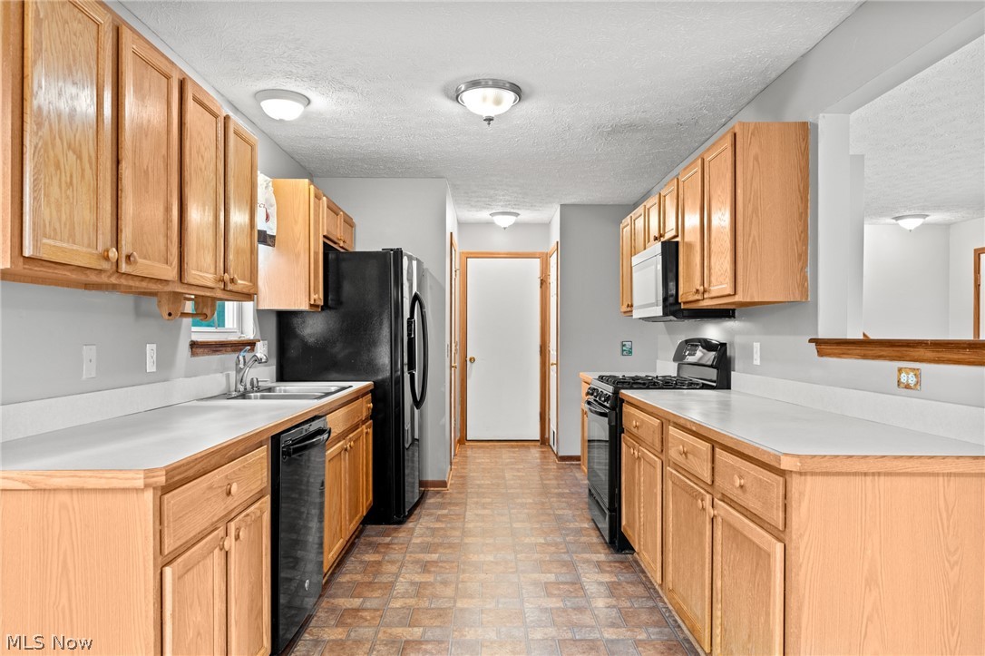 Lakes/Brittany Pointe - Residential
