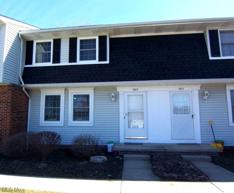 Huntington Park Condo - Residential