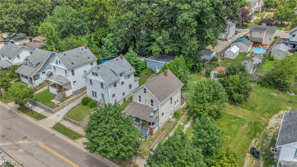 Belle Terrace - Residential