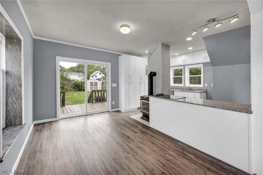Belle Terrace - Residential
