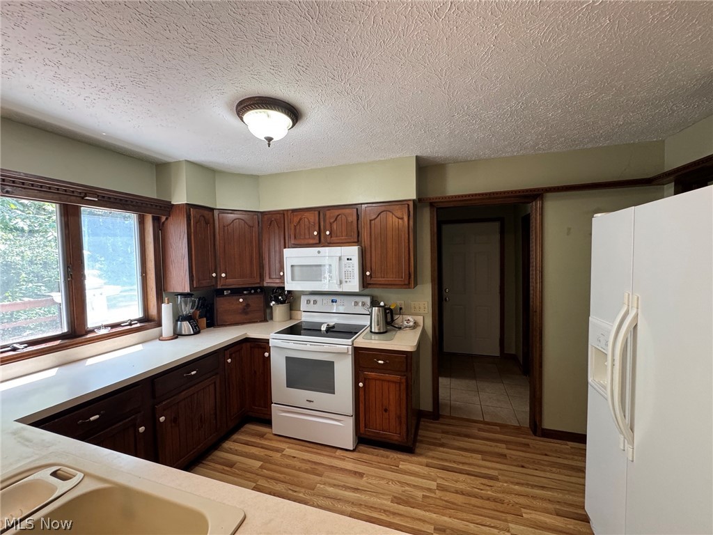 Apple Orchards 02 - Residential