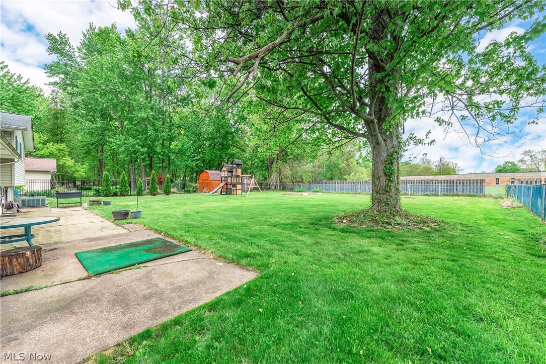 Hallmark Manor Sub 2 - Residential