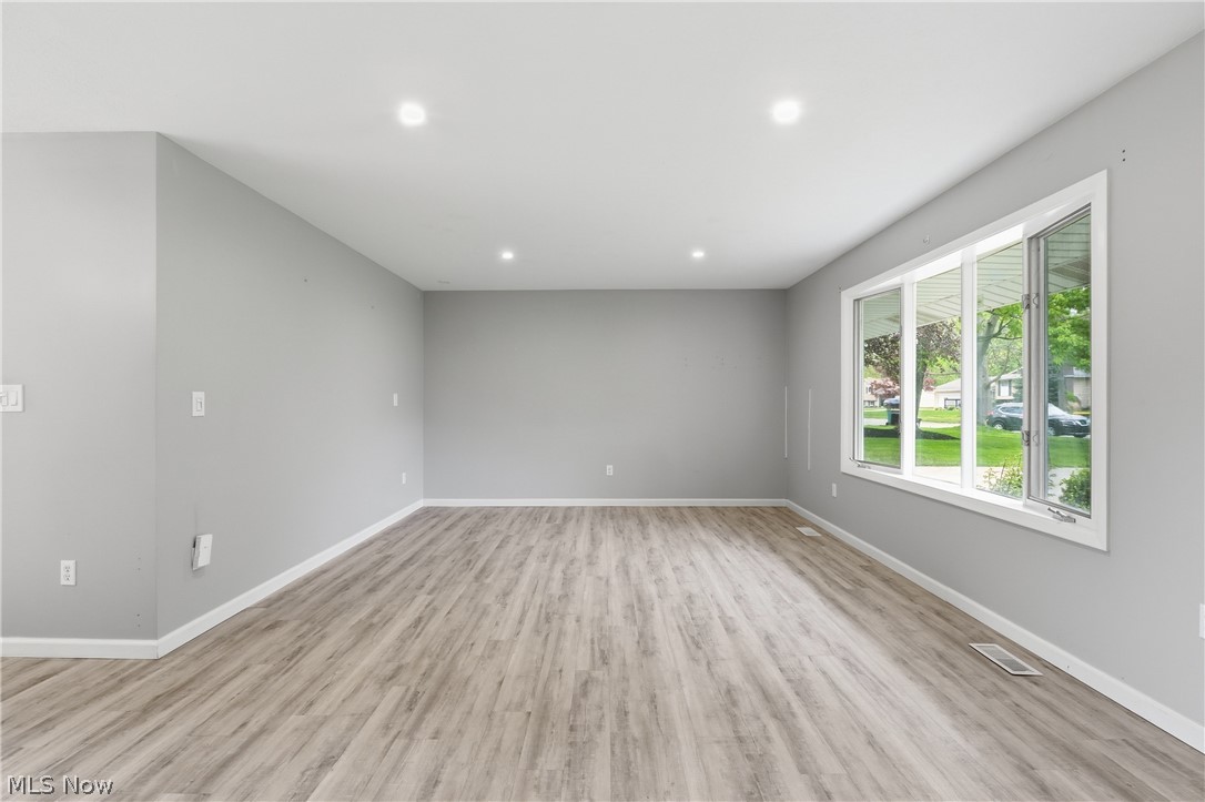 Hallmark Manor Sub 2 - Residential